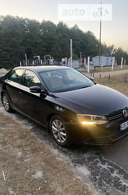 Седан Volkswagen Jetta 2013 в Сновске