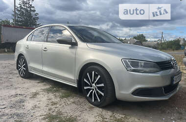 Седан Volkswagen Jetta 2011 в Харькове