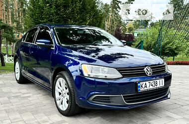 Седан Volkswagen Jetta 2013 в Ирпене