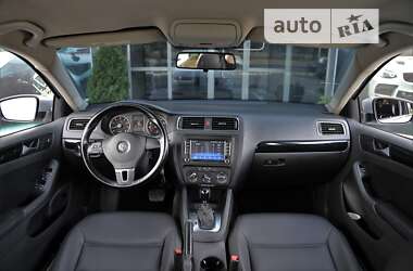 Седан Volkswagen Jetta 2014 в Харкові