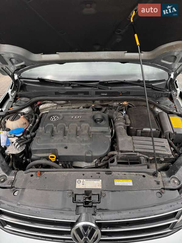 Седан Volkswagen Jetta 2015 в Кривом Роге