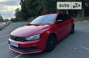 Седан Volkswagen Jetta 2015 в Киеве