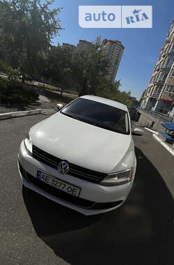 Седан Volkswagen Jetta 2013 в Києві