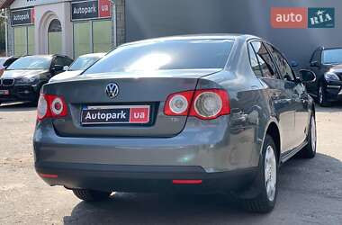 Седан Volkswagen Jetta 2009 в Виннице