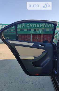 Седан Volkswagen Jetta 2012 в Никополе