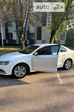 Седан Volkswagen Jetta 2016 в Житомире