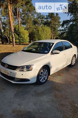 Седан Volkswagen Jetta 2013 в Харкові