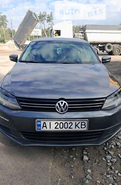 Седан Volkswagen Jetta 2013 в Києві