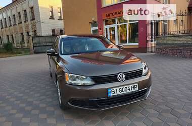 Седан Volkswagen Jetta 2014 в Лубнах