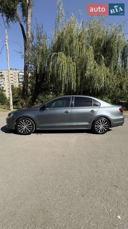 Седан Volkswagen Jetta 2014 в Кривом Роге