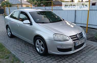 Седан Volkswagen Jetta 2008 в Гайсине