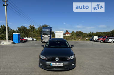 Седан Volkswagen Jetta 2014 в Киеве