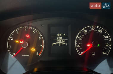 Седан Volkswagen Jetta 2013 в 