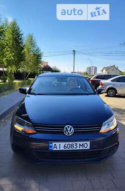 Седан Volkswagen Jetta 2013 в Броварах