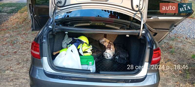 Седан Volkswagen Jetta 2015 в Полтаве фото 16 Седан Volkswagen Jetta 2015 в Полтаве