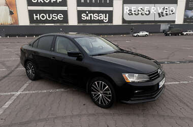 Седан Volkswagen Jetta 2017 в 