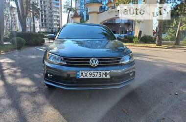 Седан Volkswagen Jetta 2015 в Харькове