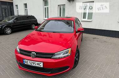 Седан Volkswagen Jetta 2014 в Киеве