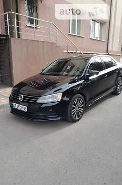 Седан Volkswagen Jetta 2016 в Кропивницькому