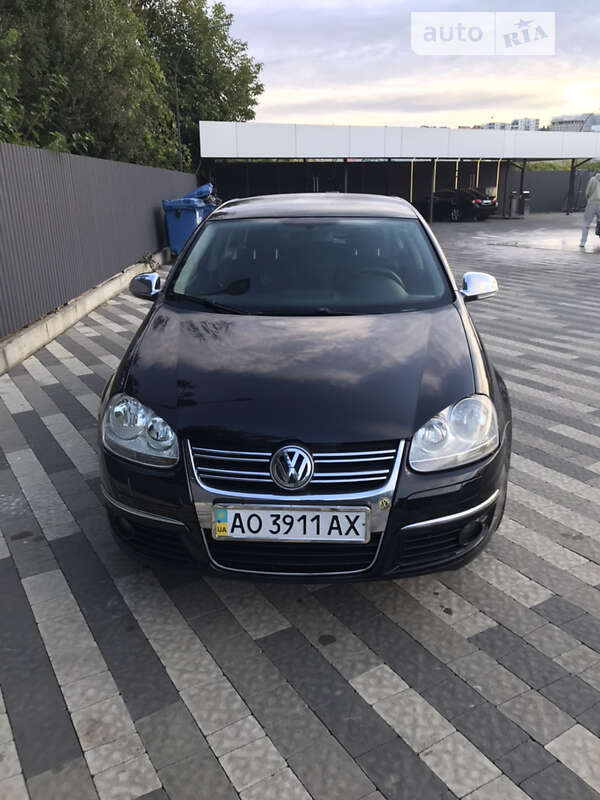 Седан Volkswagen Jetta 2007 в 