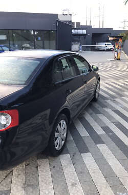 Седан Volkswagen Jetta 2007 в 