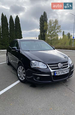 Седан Volkswagen Jetta 2008 в Володимирці