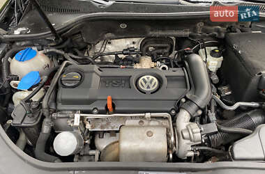 Седан Volkswagen Jetta 2008 в Володимирці