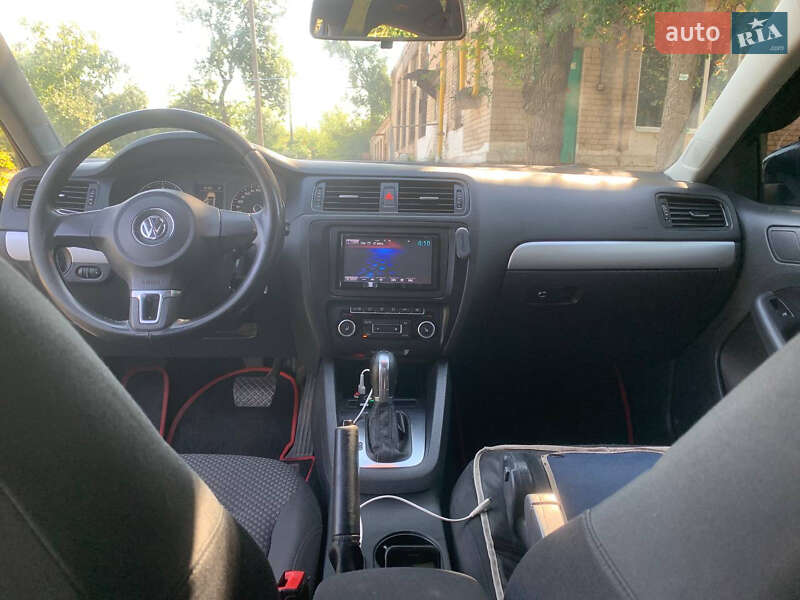Седан Volkswagen Jetta 2012 в Житомире