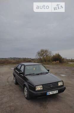 Седан Volkswagen Jetta 1990 в Ровно