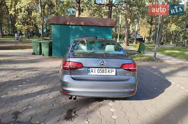 Седан Volkswagen Jetta 2016 в Ирпене