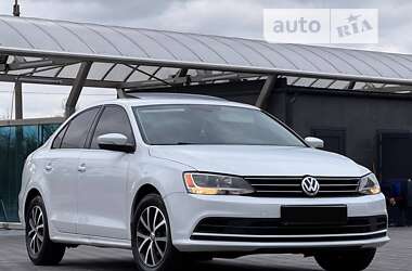 Седан Volkswagen Jetta 2015 в Запоріжжі