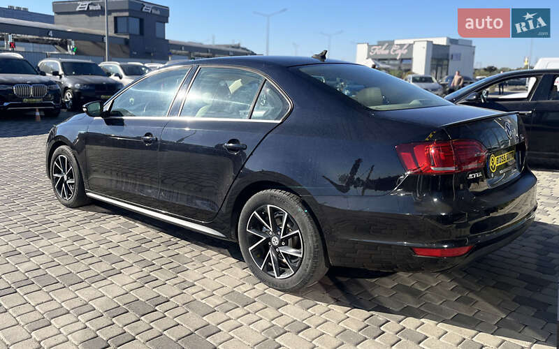 Седан Volkswagen Jetta 2013 в Мукачево