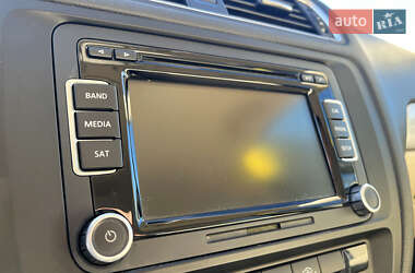 Седан Volkswagen Jetta 2013 в 