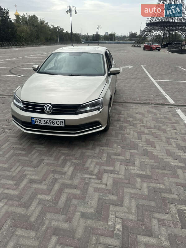 Седан Volkswagen Jetta 2014 в Харькове