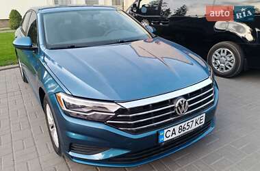 Седан Volkswagen Jetta 2018 в Смілі