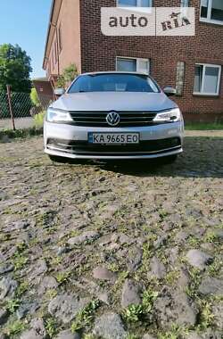 Седан Volkswagen Jetta 2016 в Полтаві