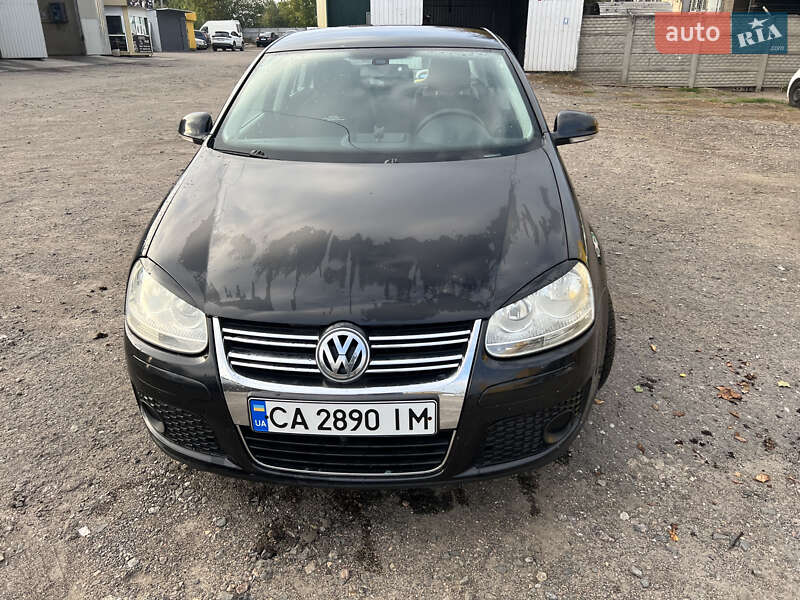 Седан Volkswagen Jetta 2006 в 