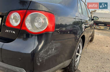Седан Volkswagen Jetta 2006 в 