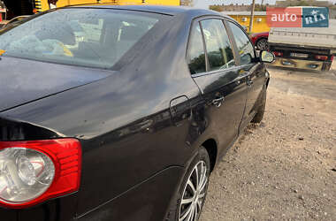 Седан Volkswagen Jetta 2006 в 