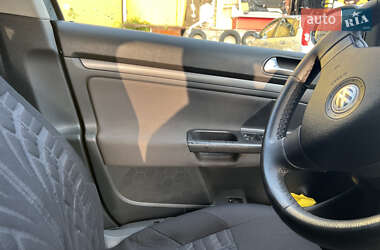 Седан Volkswagen Jetta 2006 в 