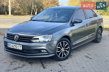 Седан Volkswagen Jetta 2016 в Красилові