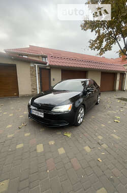 Седан Volkswagen Jetta 2010 в Одесі