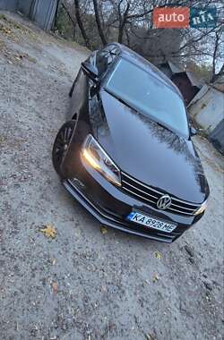 Седан Volkswagen Jetta 2015 в Киеве