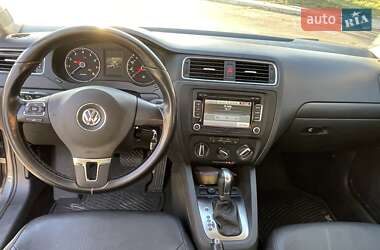 Седан Volkswagen Jetta 2012 в Николаеве