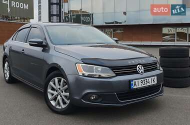 Седан Volkswagen Jetta 2013 в Петропавлівській Борщагівці