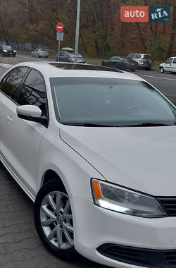 Седан Volkswagen Jetta 2013 в Киеве