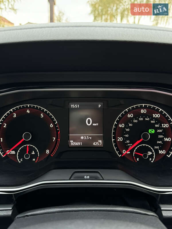 Седан Volkswagen Jetta 2019 в Черкассах