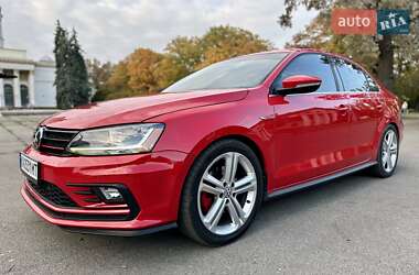 Седан Volkswagen Jetta 2017 в Киеве