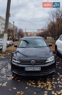 Седан Volkswagen Jetta 2015 в Павлограді