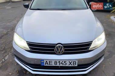 Седан Volkswagen Jetta 2015 в Полтаві